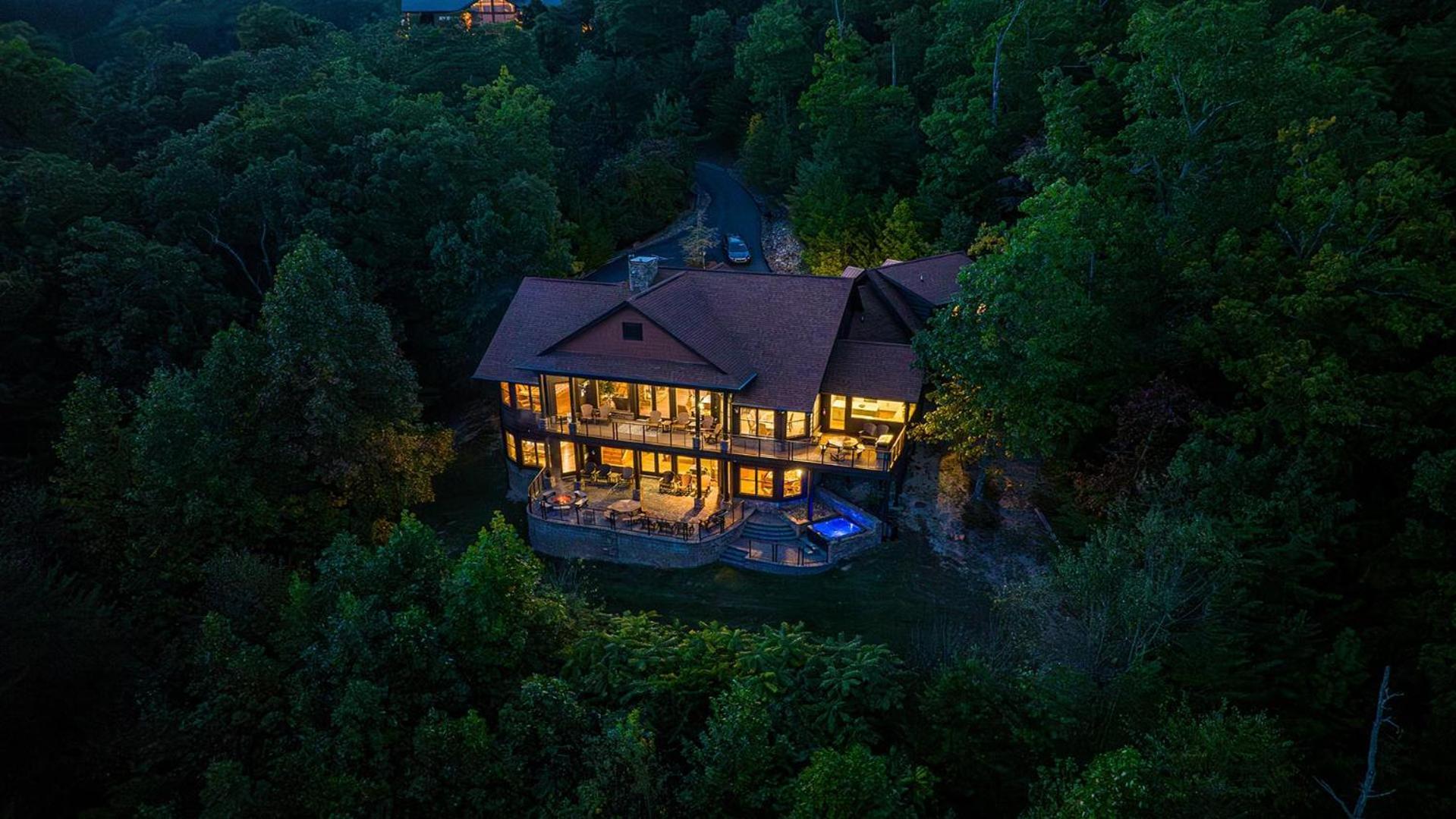 Five Bears Mountain View Lodge Севьервилл Экстерьер фото