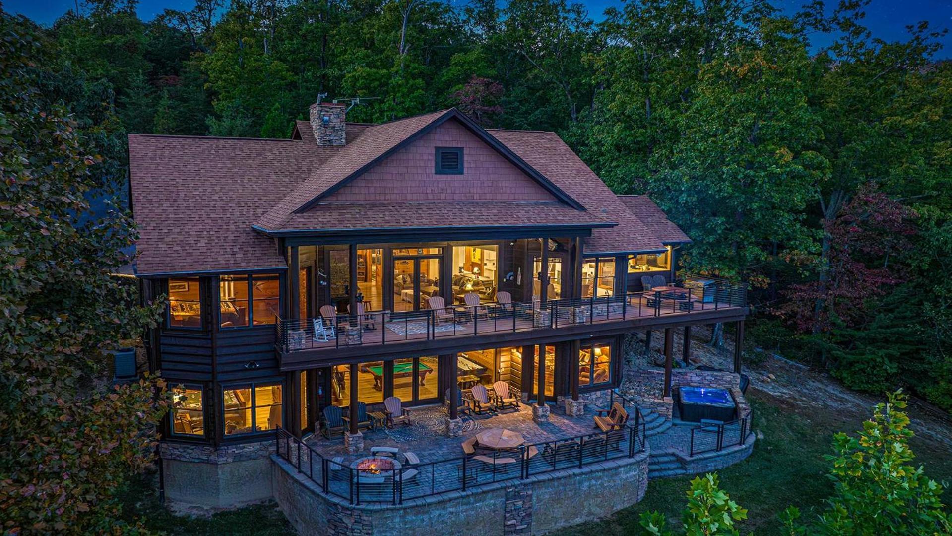 Five Bears Mountain View Lodge Севьервилл Экстерьер фото