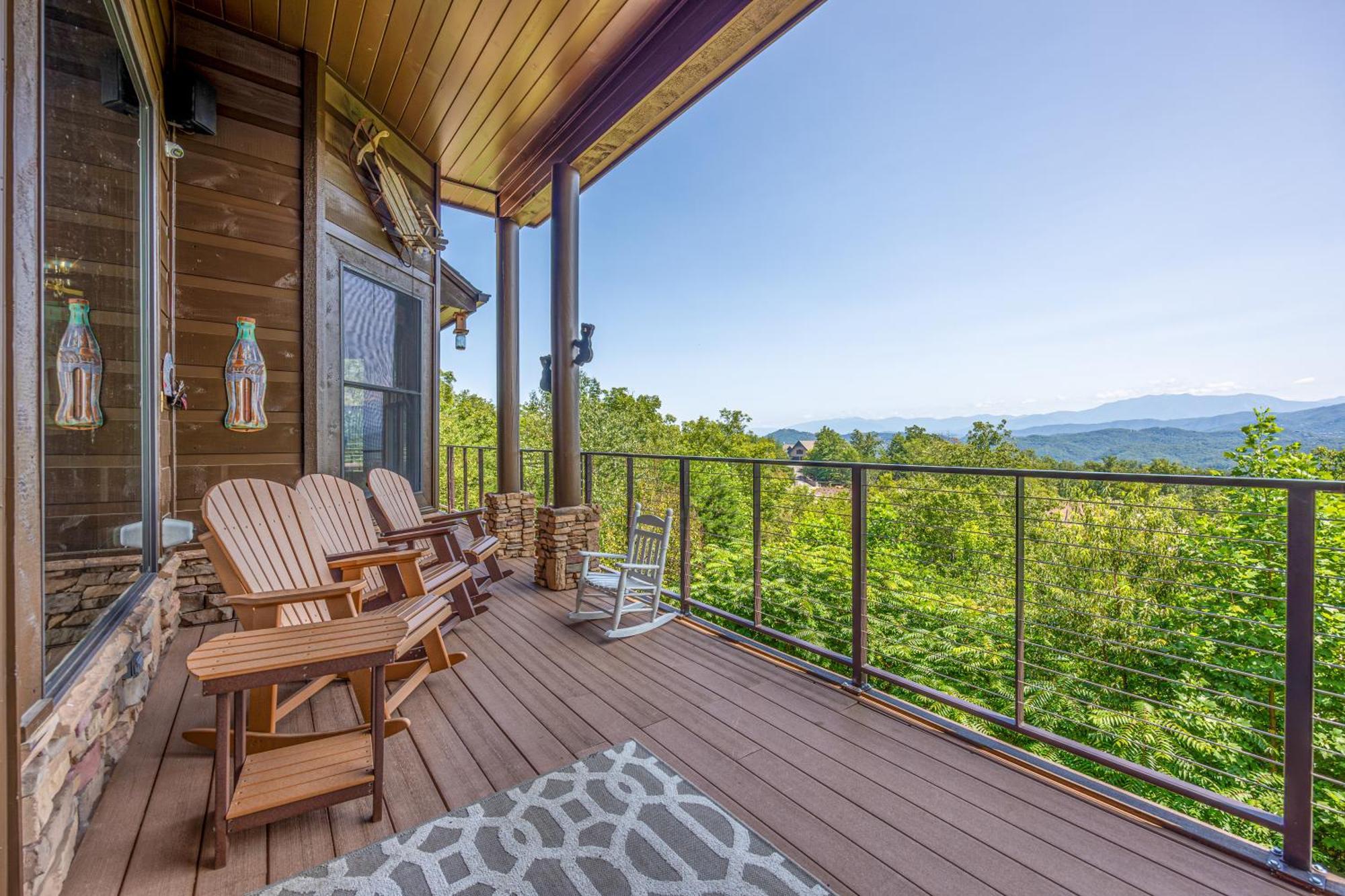 Five Bears Mountain View Lodge Севьервилл Экстерьер фото